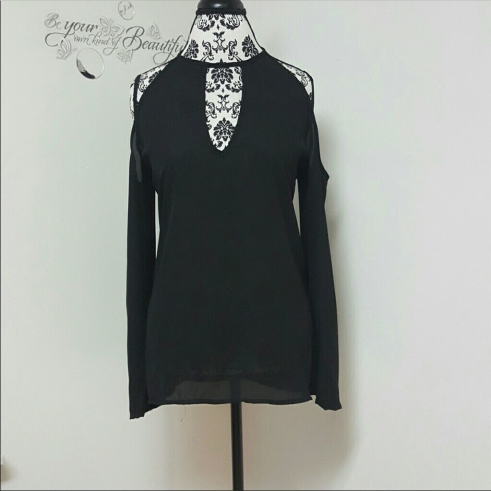 Cold shoulder top - Picture 4 of 4